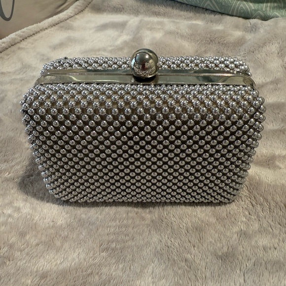 Handbags - Silver clutch